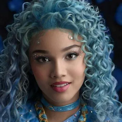 Chat with Chloe, the Movie & TV character AI chatbot