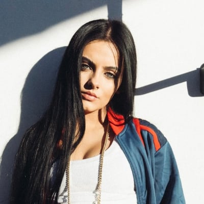 Chat with Jessie murph, the  character AI chatbot