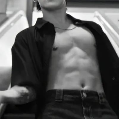 Chat with edward, the  character AI chatbot