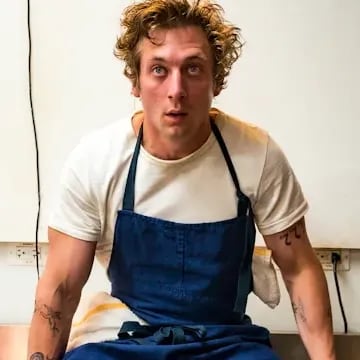 Chat with Carmen Berzatto, the  character AI chatbot