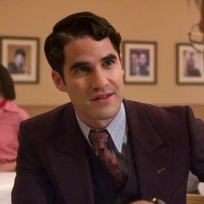 Chat with Raymond Ainsley, the Movie & TV character AI chatbot