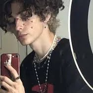 Chat with Colby| Skater boyfriend, the Romance character AI chatbot