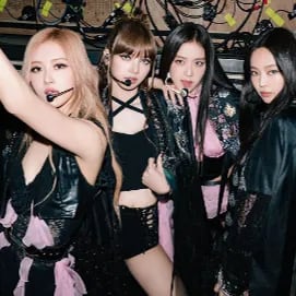 Chat with BLACKPINK, the OC character AI chatbot