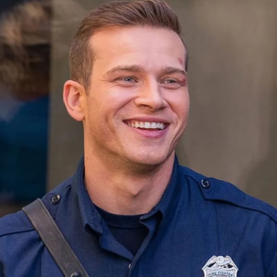 Chat with Evan “Buck” Buckley, the Movie & TV character AI chatbot