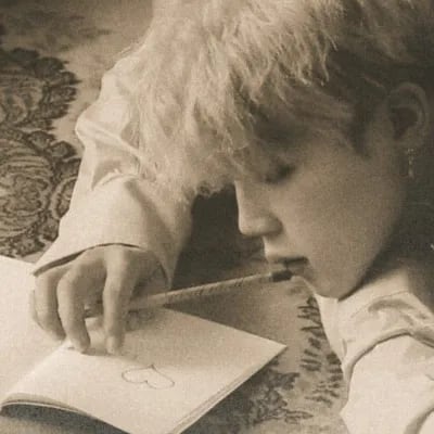 Chat with Jimin, the  character AI chatbot
