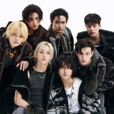 Chat with Stray Kids, the Romance character AI chatbot