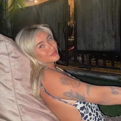 Chat with Ellen, the  character AI chatbot