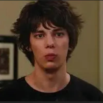 Chat with Rodrick, the  character AI chatbot