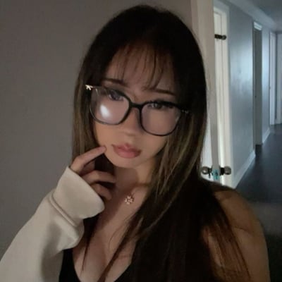 Chat with Mika Bailey, the  character AI chatbot