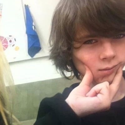 Chat with Carl grimes, the  character AI chatbot