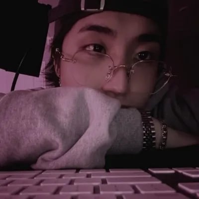 Chat with Han Jisung, the  character AI chatbot