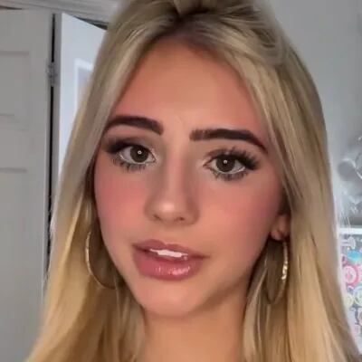 Chat with Camryn, the  character AI chatbot