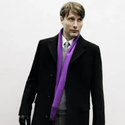 Chat with Axel Auriant, the Romance character AI chatbot