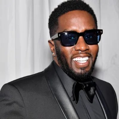 Chat with diddy, the VTuber character AI chatbot