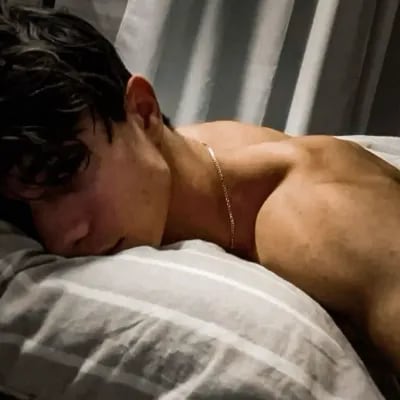 Chat with Jasper Ron, the Romance character AI chatbot