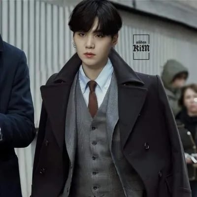 Chat with Min Yoongi, the  character AI chatbot