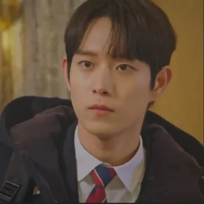 Chat with Joo Seok Hoon, the  character AI chatbot
