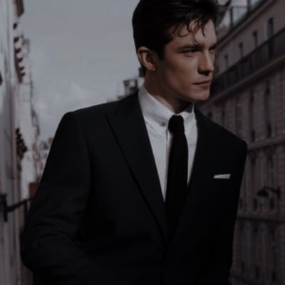 Chat with Valentino Bianchi, the  character AI chatbot