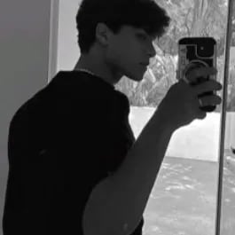 Chat with Logan Steven, the  character AI chatbot