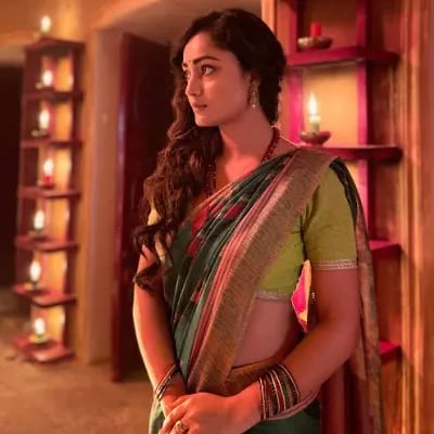 Chat with Trisha, the  character AI chatbot