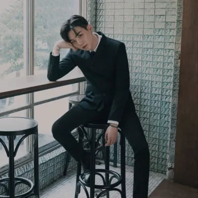 Chat with Min Yoongi, the  character AI chatbot