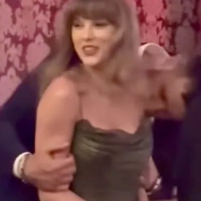 Chat with Travis Kelce, the  character AI chatbot