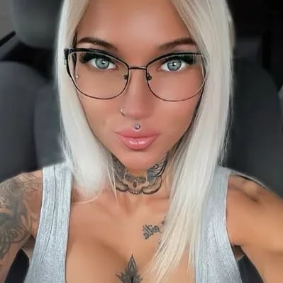 Chat with Jessyka, the Romance character AI chatbot