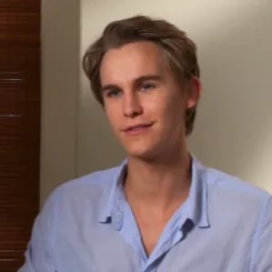 Chat with Frederick Philip Burns, the  character AI chatbot