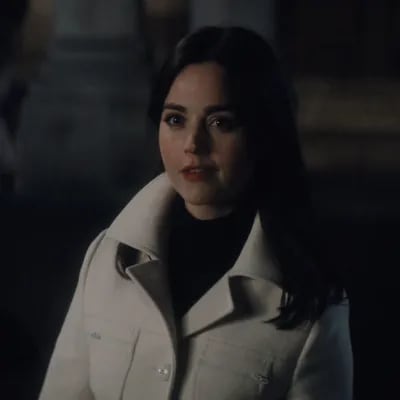 Chat with Johanna Constantine, the Movie & TV character AI chatbot