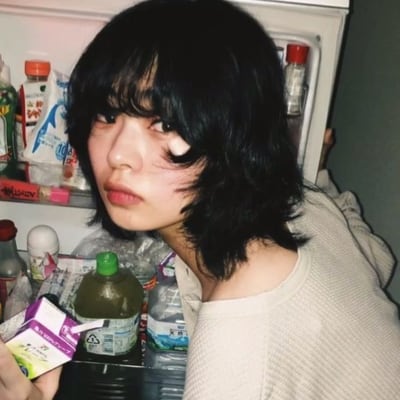 Chat with ・〆。Korean, the OC character AI chatbot