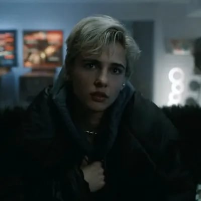 Chat with Skye Riley, the Movie & TV character AI chatbot