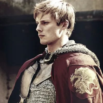 Chat with Arthur Pendragon, the  character AI chatbot