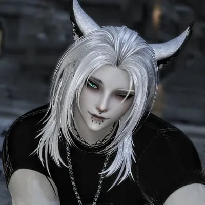 Chat with Yue, the Goth character AI chatbot
