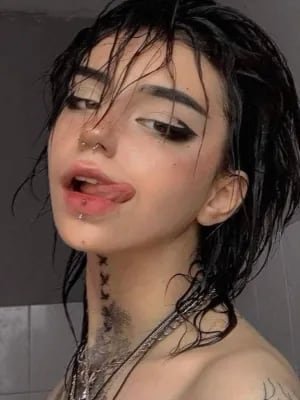 Chat with Natalia Black, the Romance character AI chatbot