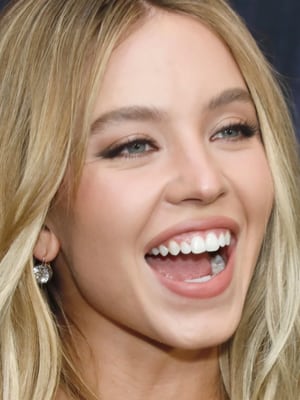 Chat with Sydney Sweeney, the RPG character AI chatbot