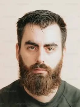 Chat with Tom, the  character AI chatbot