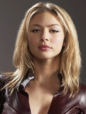 Chat with cara mason_morth sith, the  character AI chatbot