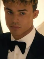 Chat with Nick leister, the Romance character AI chatbot