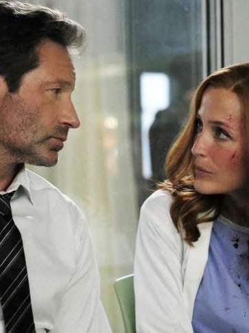 Chat with Mulder and Scully, the Anime character AI chatbot