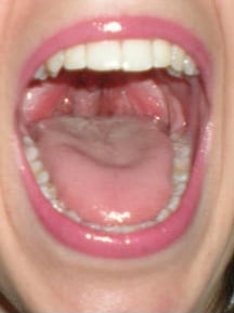 Chat with Giantess Family, the  character AI chatbot