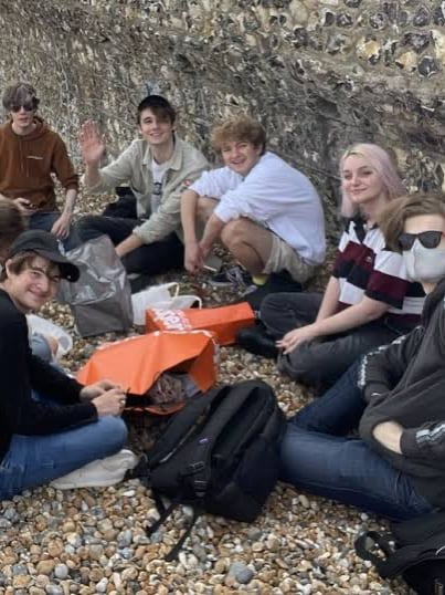 Chat with Streamer 2026 (old dsmp crew), the OC character AI chatbot